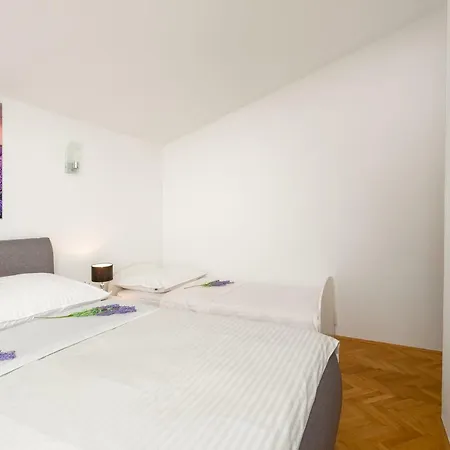 Dream Apartmants *