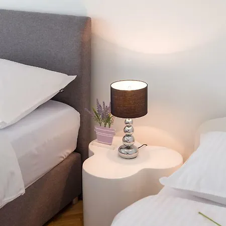Dream Apartmants