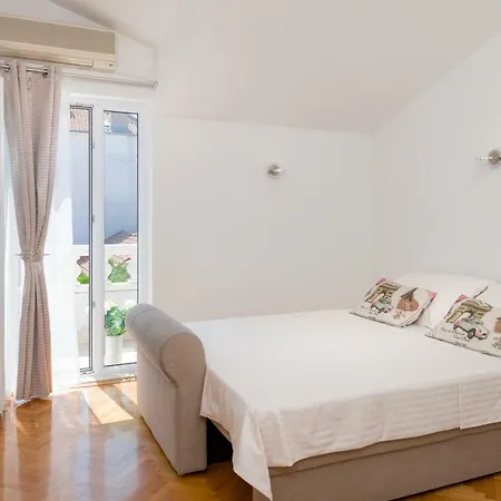 Dream Apartmants *